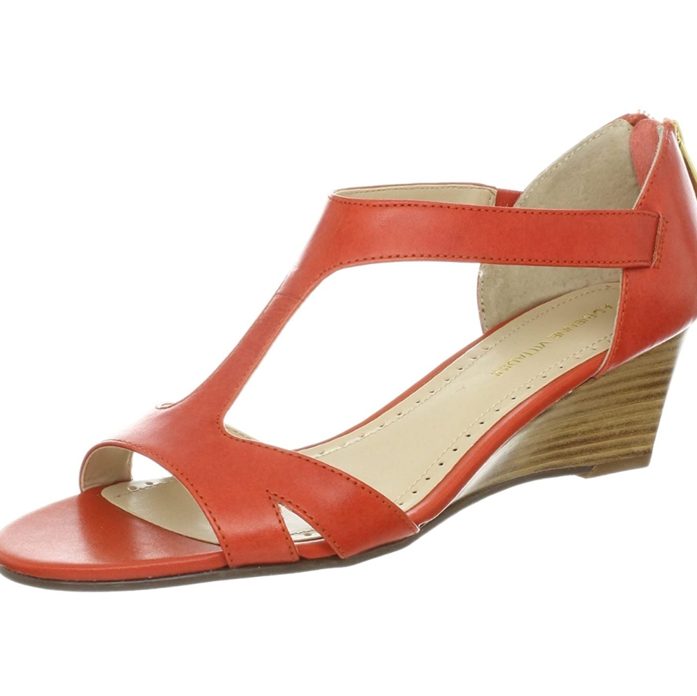ADRIENNE VITTADINI Wedge T-Strap Sandal Zip Back 7